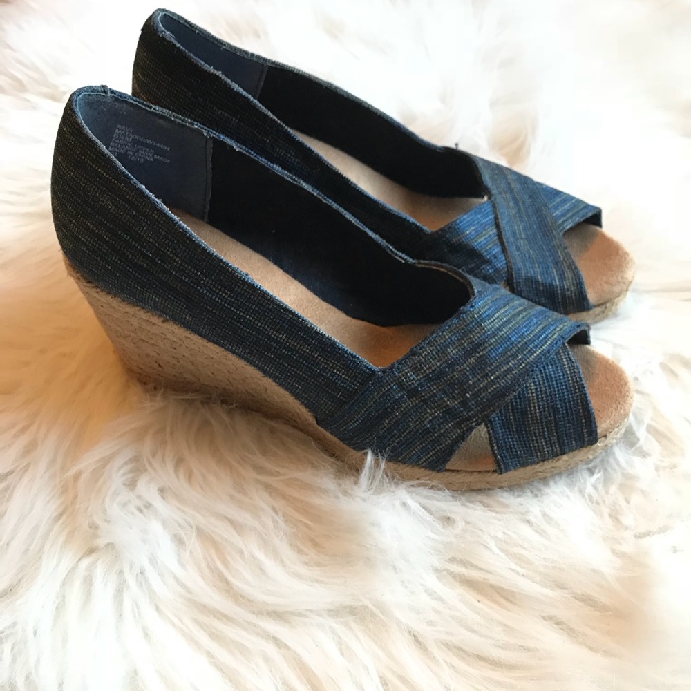 White Mountain Peeptoe Wedge Sandals NWOB